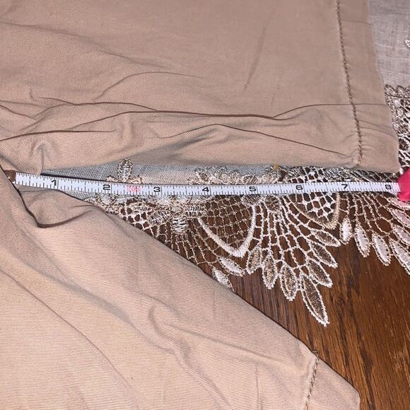 Men’s Shorts   - Picture 6 of 7